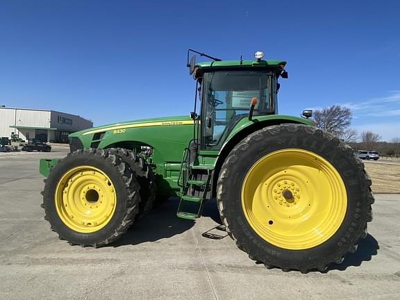 Image of John Deere 8430 equipment image 3