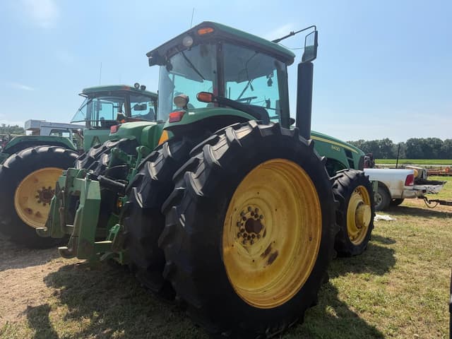 Image of John Deere 8430 equipment image 2