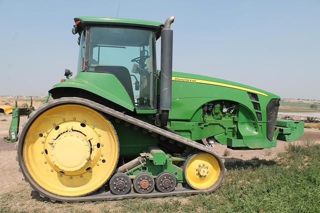 Image of John Deere 8430T equipment image 4