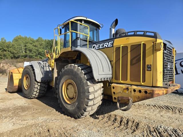 Image of John Deere 844J equipment image 2