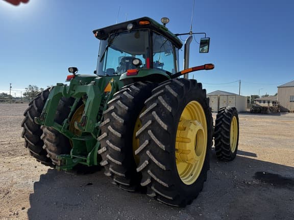 Image of John Deere 8530 equipment image 4