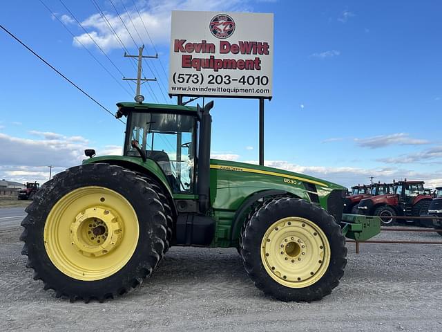 Image of John Deere 8530 equipment image 1