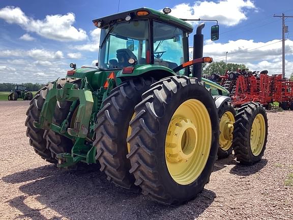 Image of John Deere 8530 equipment image 3