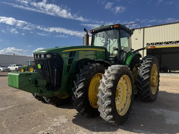 2007 John Deere 8530 Equipment Image0