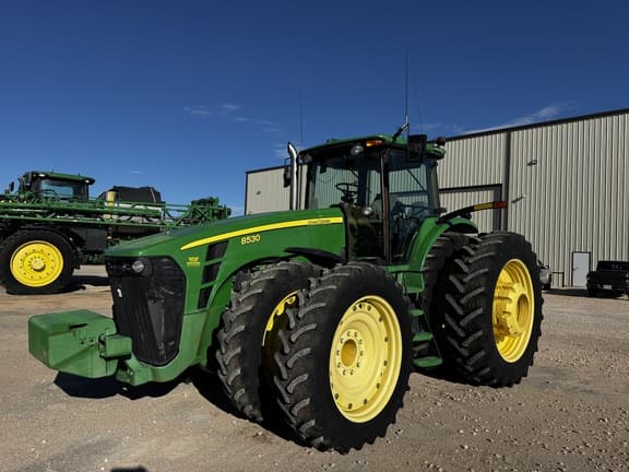 Image of John Deere 8530 Primary image