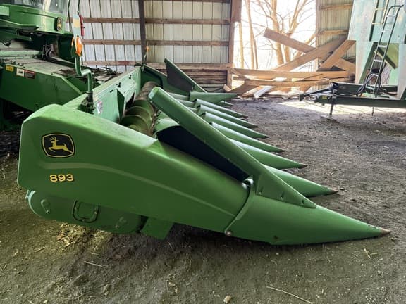 Image of John Deere 893 equipment image 1