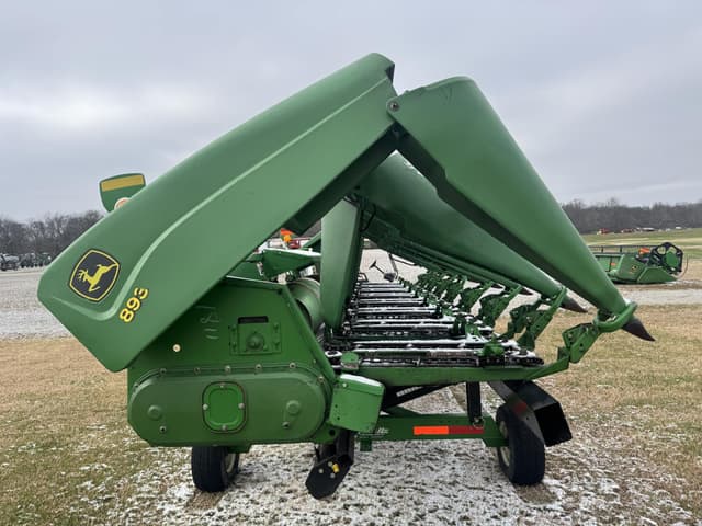Image of John Deere 893 equipment image 4