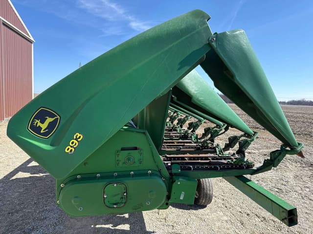 Image of John Deere 893 equipment image 3
