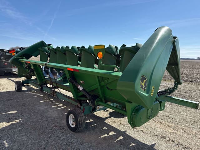 Image of John Deere 893 equipment image 4