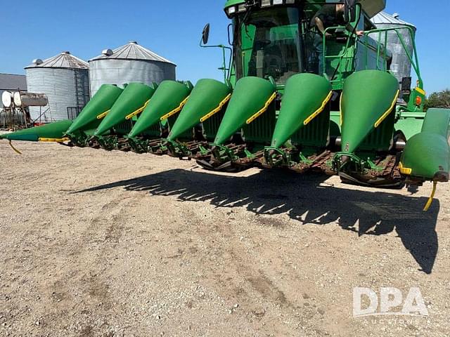 Image of John Deere 893 equipment image 1
