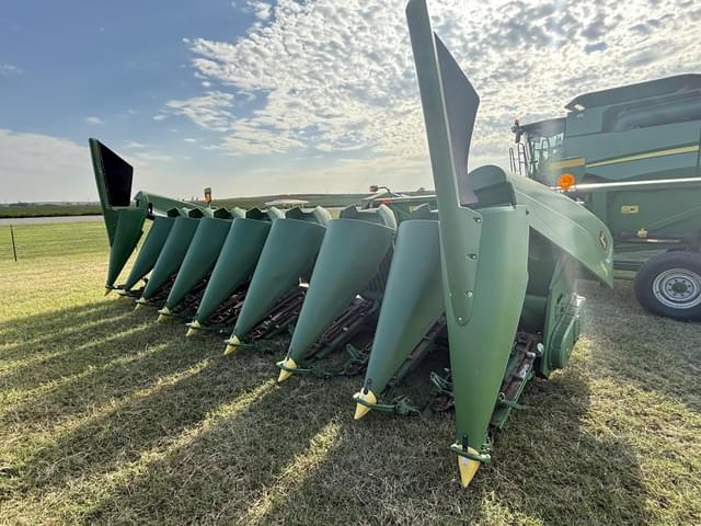 Image of John Deere 893 equipment image 4