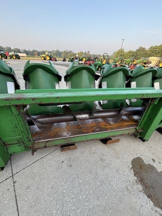 Image of John Deere 893 equipment image 4