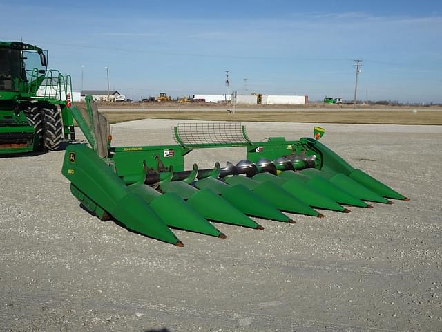 Image of John Deere 893 equipment image 1