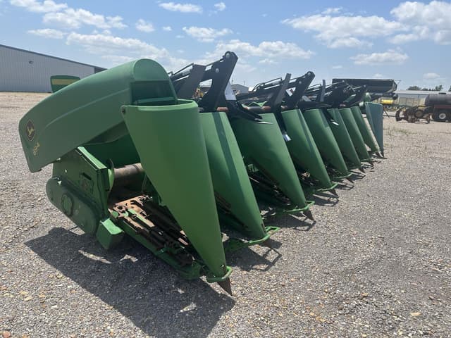 Image of John Deere 894 equipment image 1