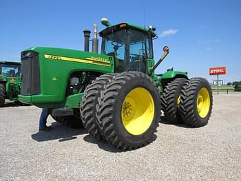 2007 John Deere 9220 Equipment Image0