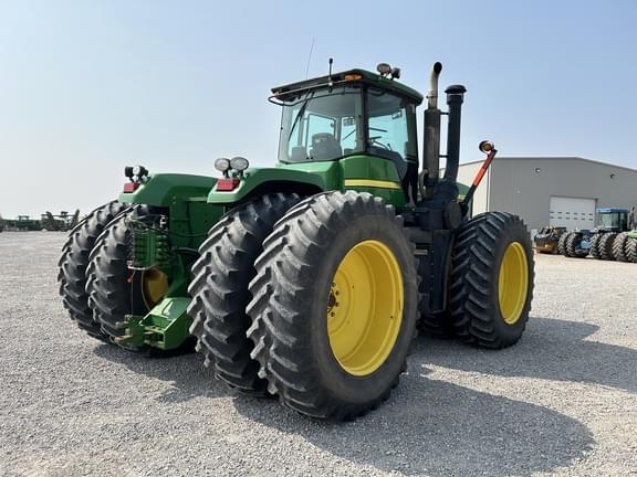 Image of John Deere 9220 equipment image 4