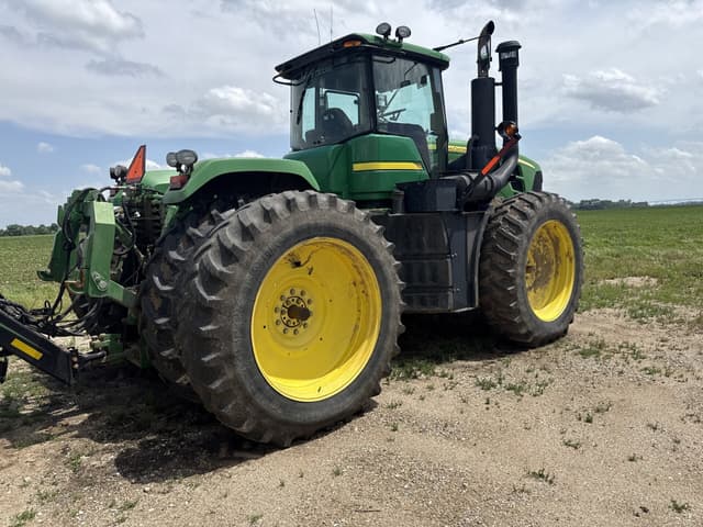 Image of John Deere 9230 equipment image 2