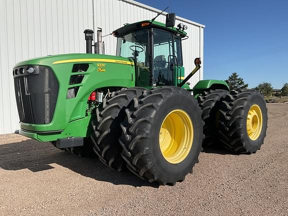 Image of John Deere 9330 Primary image