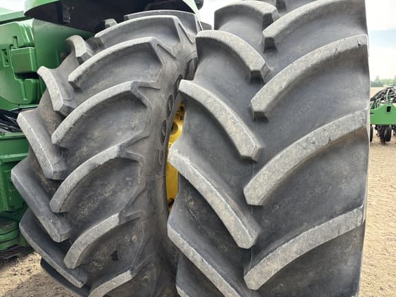 Image of John Deere 9430 equipment image 4
