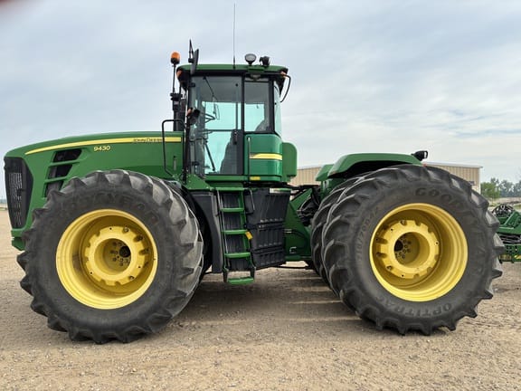 2007 John Deere 9430 Equipment Image0