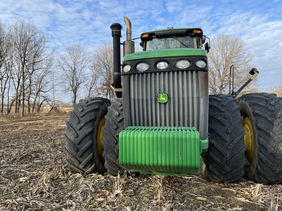 Image of John Deere 9430 equipment image 1