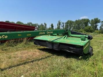 Main image John Deere 946