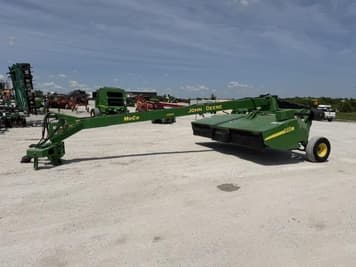 Main image John Deere 946
