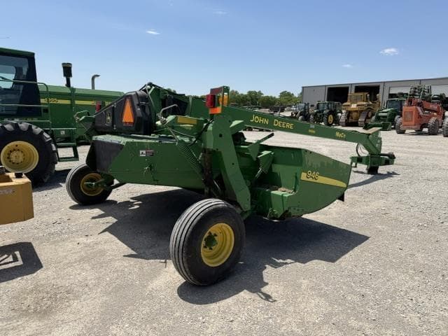 Image of John Deere 946 equipment image 4