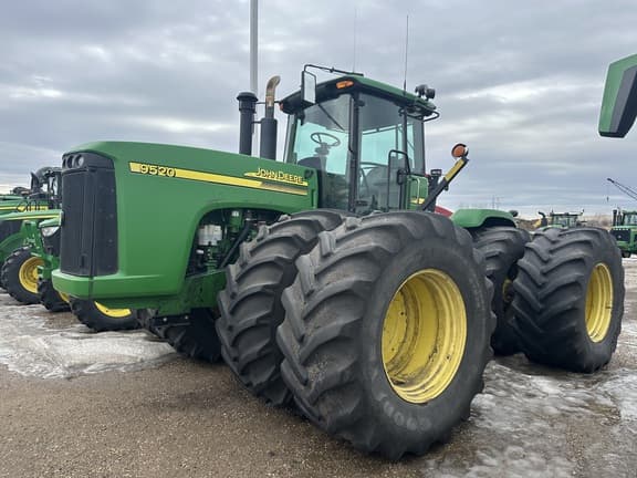 Image of John Deere 9520 equipment image 3