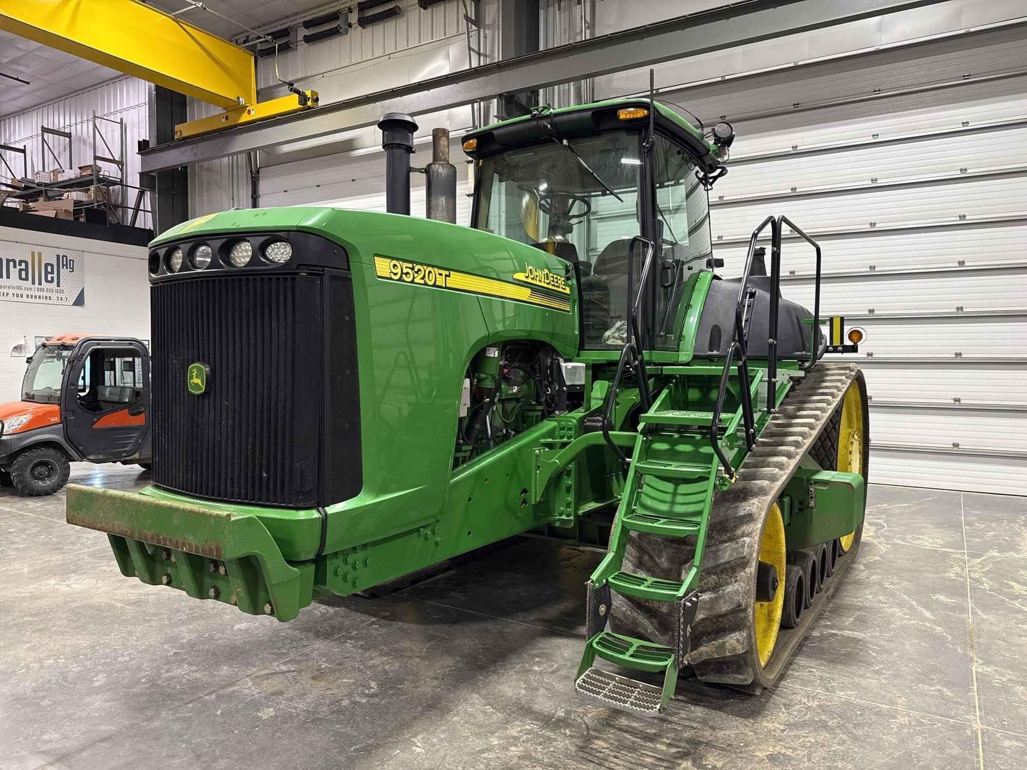 2007 John Deere 9520T Equipment Image0
