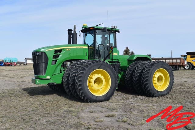 Image of John Deere 9530 equipment image 1