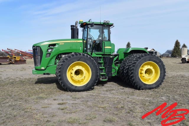 Image of John Deere 9530 equipment image 2