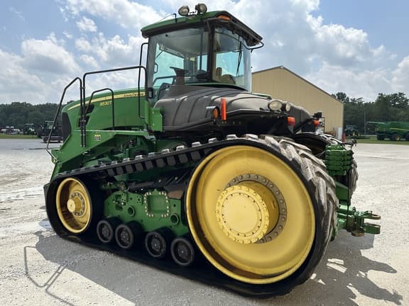 Image of John Deere 9530T equipment image 4
