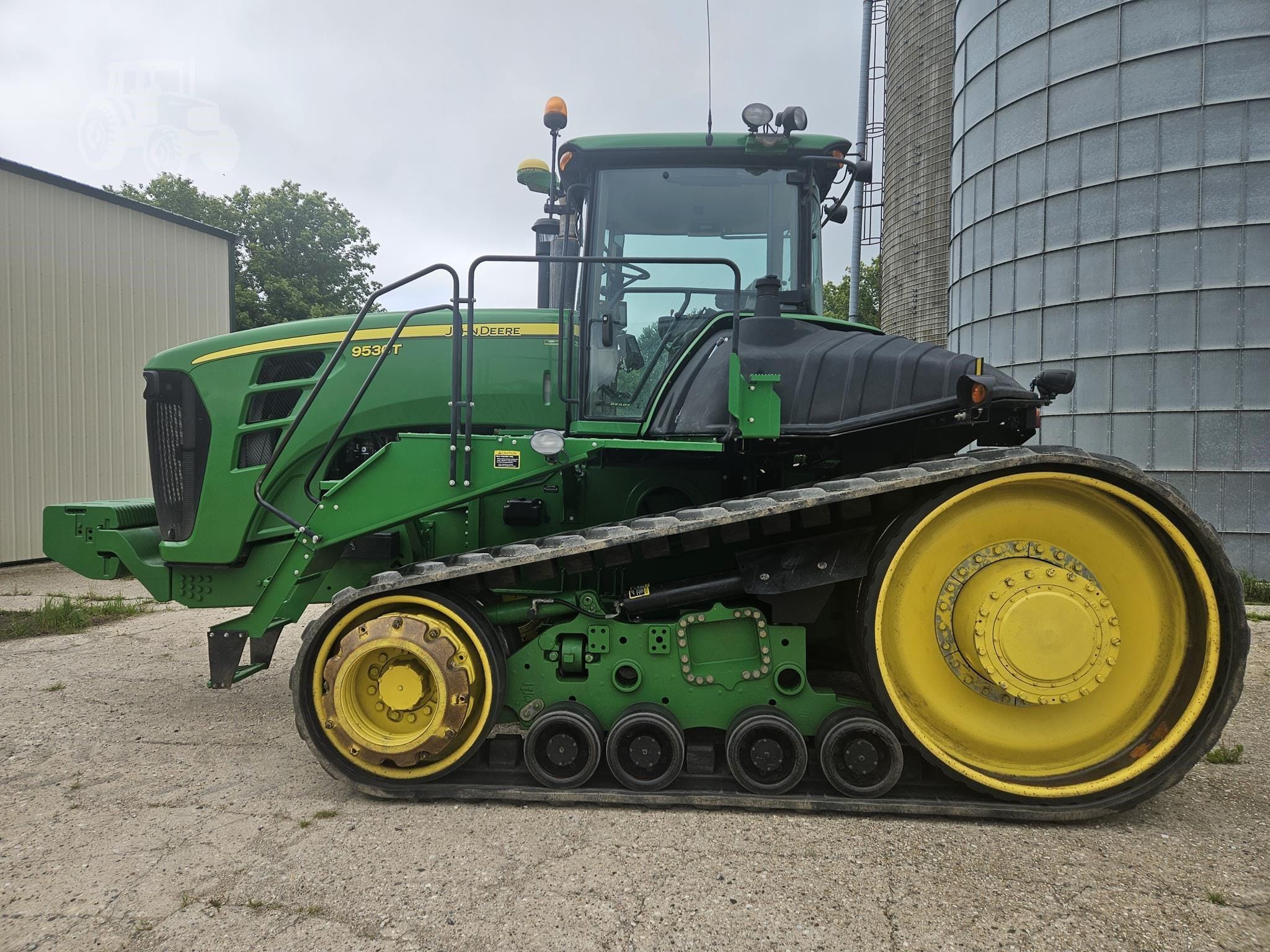 2007 John Deere 9530T Equipment Image0