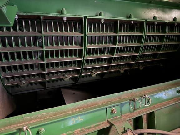 Image of John Deere 9560 STS equipment image 1