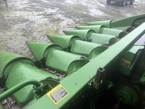 Image of John Deere 9560 STS equipment image 4