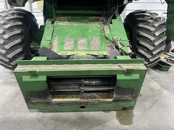 Image of John Deere 9560 STS equipment image 1