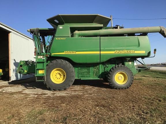 Image of John Deere 9560 STS equipment image 2