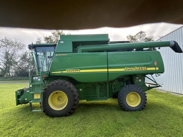 Image of John Deere 9560 STS equipment image 1