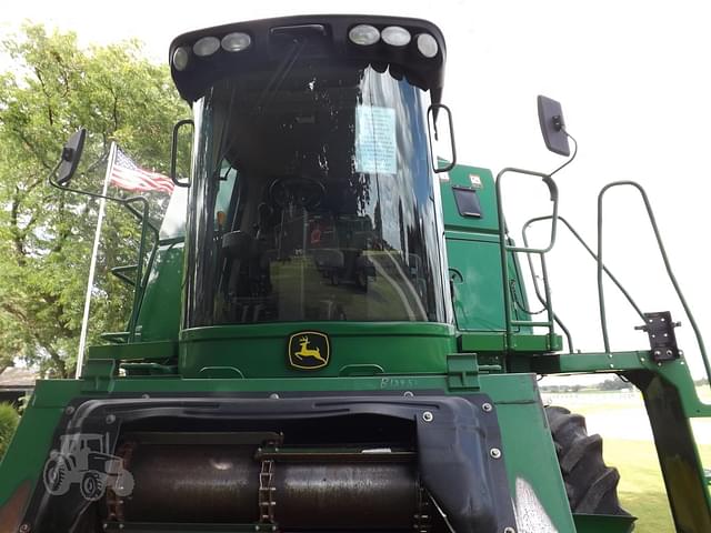 Image of John Deere 9560 STS equipment image 1