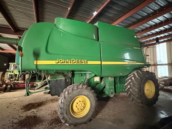 Image of John Deere 9560 STS equipment image 3