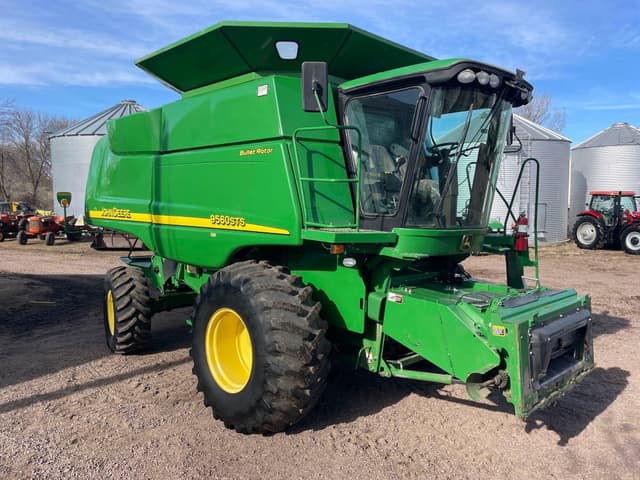 Image of John Deere 9560 STS equipment image 2
