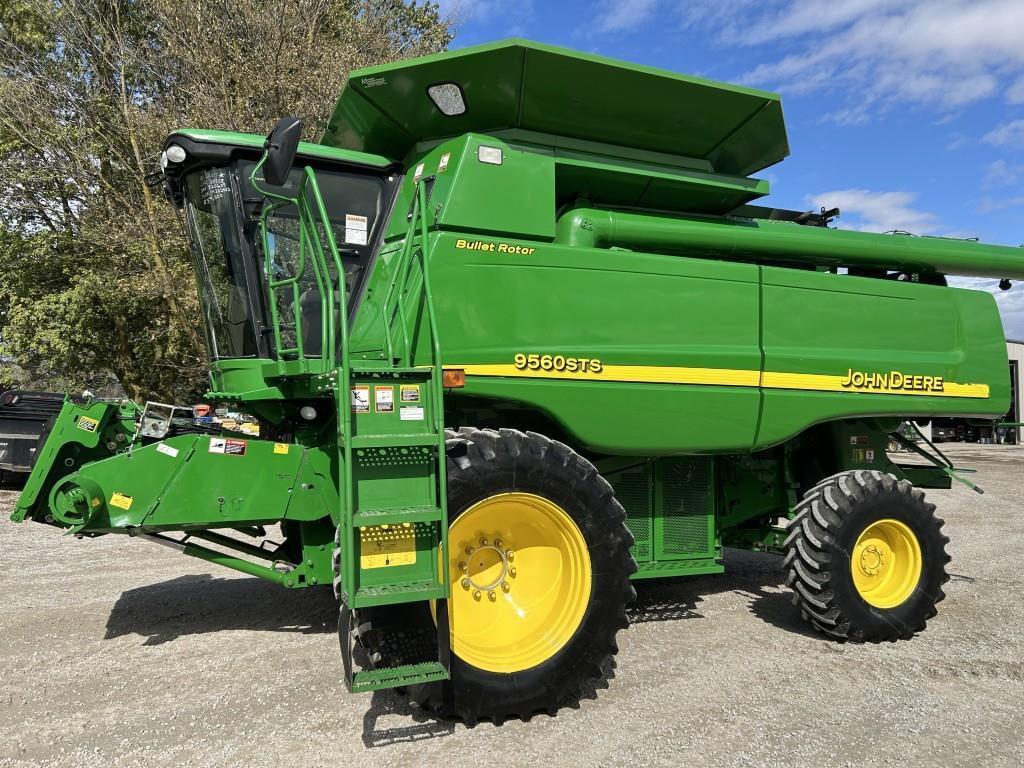 Image of John Deere 9560 STS Primary image