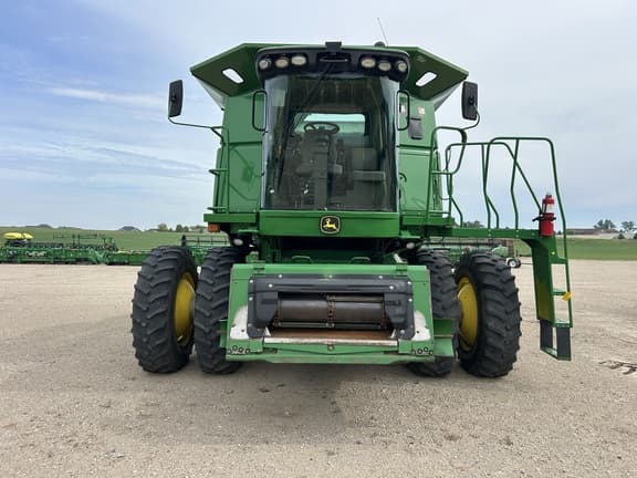 Image of John Deere 9560 STS equipment image 4