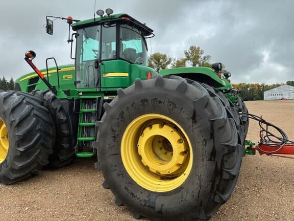 Image of John Deere 9630 equipment image 1