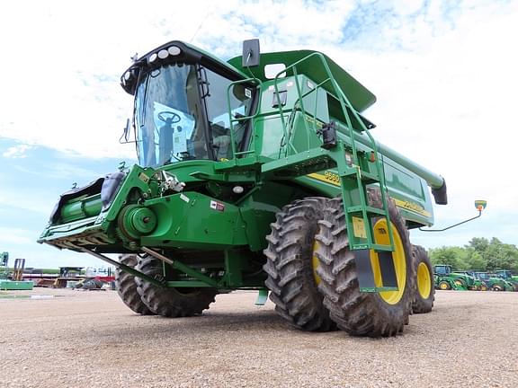 Image of John Deere 9660 STS equipment image 4