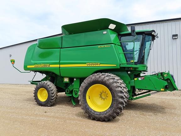 Image of John Deere 9660 STS Primary image