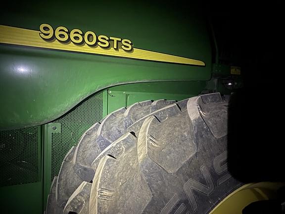 Image of John Deere 9660 STS equipment image 1