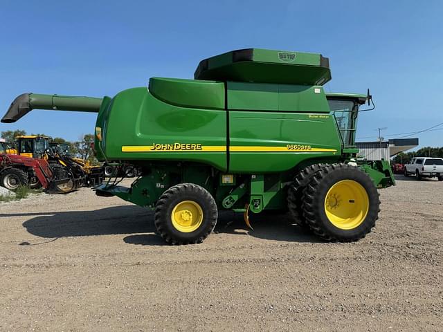 Image of John Deere 9660 STS equipment image 2