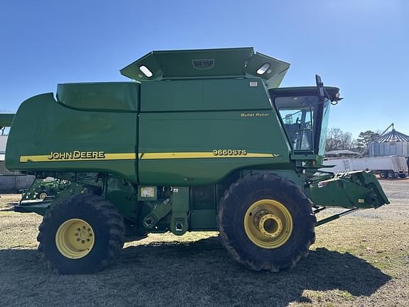 Image of John Deere 9660 STS equipment image 4